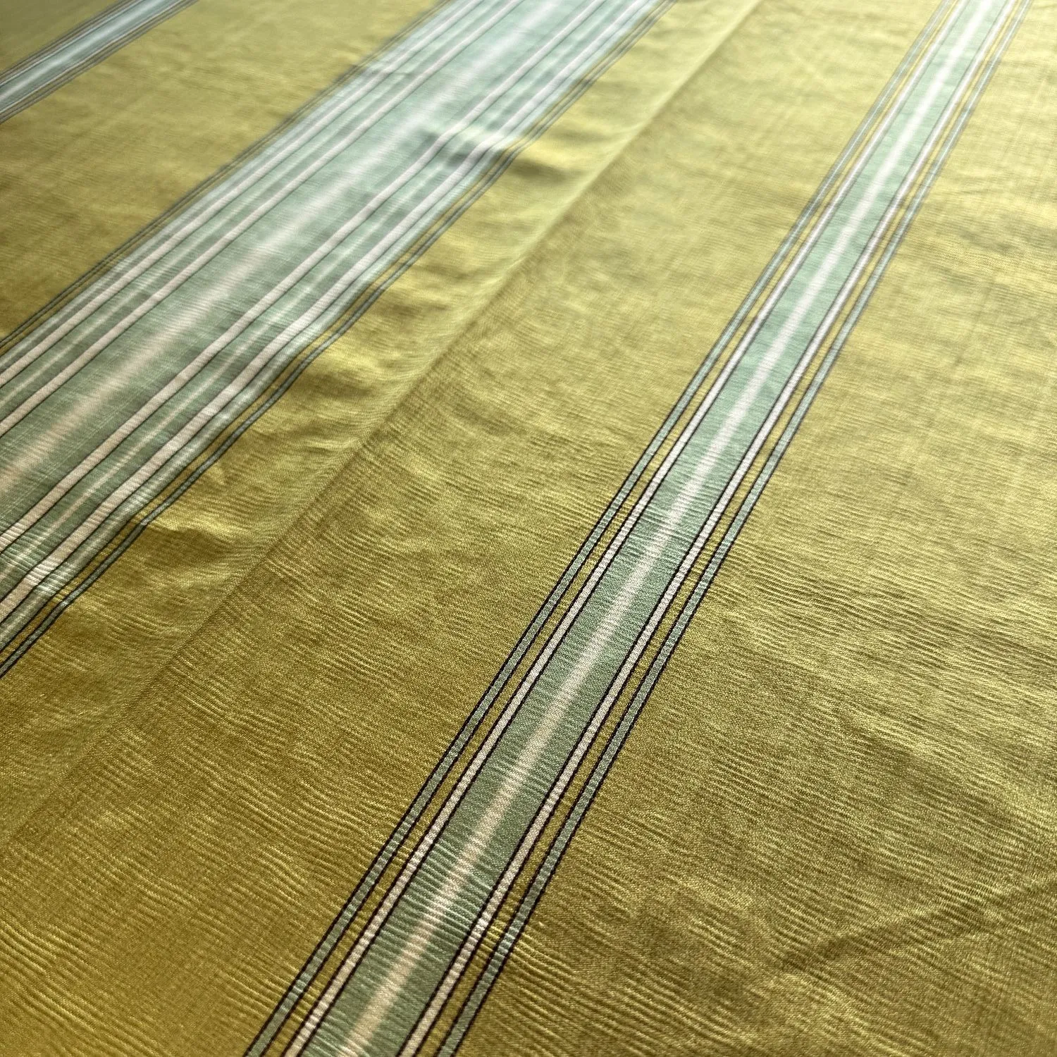 SATIN 008 STRIPED 33 BRONZE 