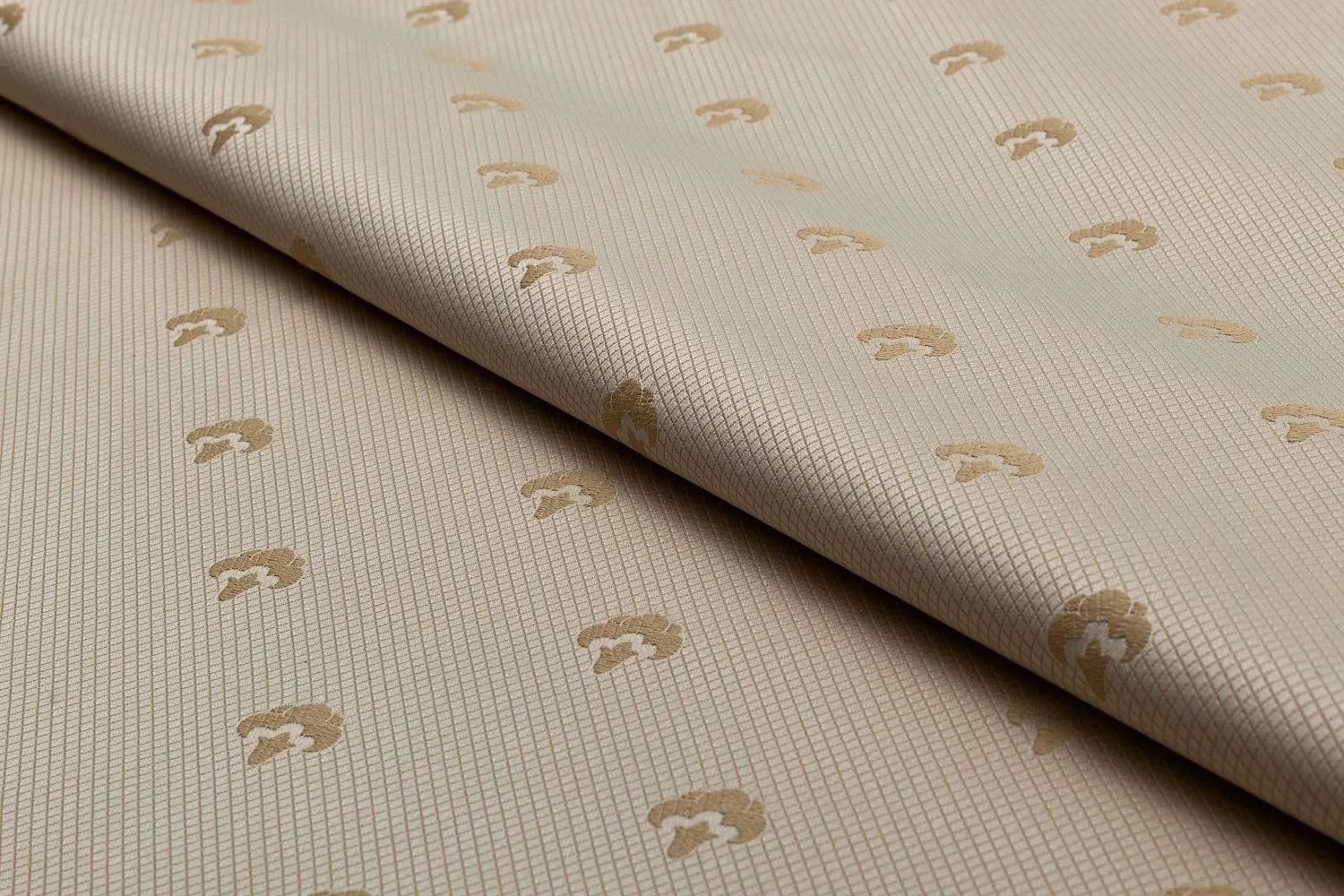 PRAIANO CREAM 