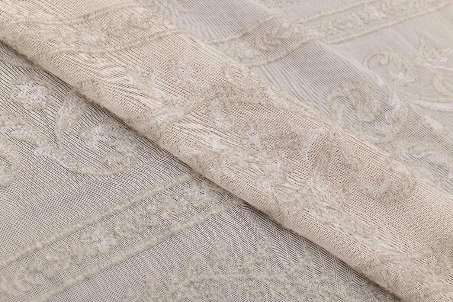 BISHOPTON LIGHT GREY 