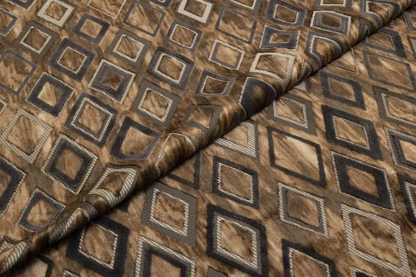 STANDING 04 MACAROON 