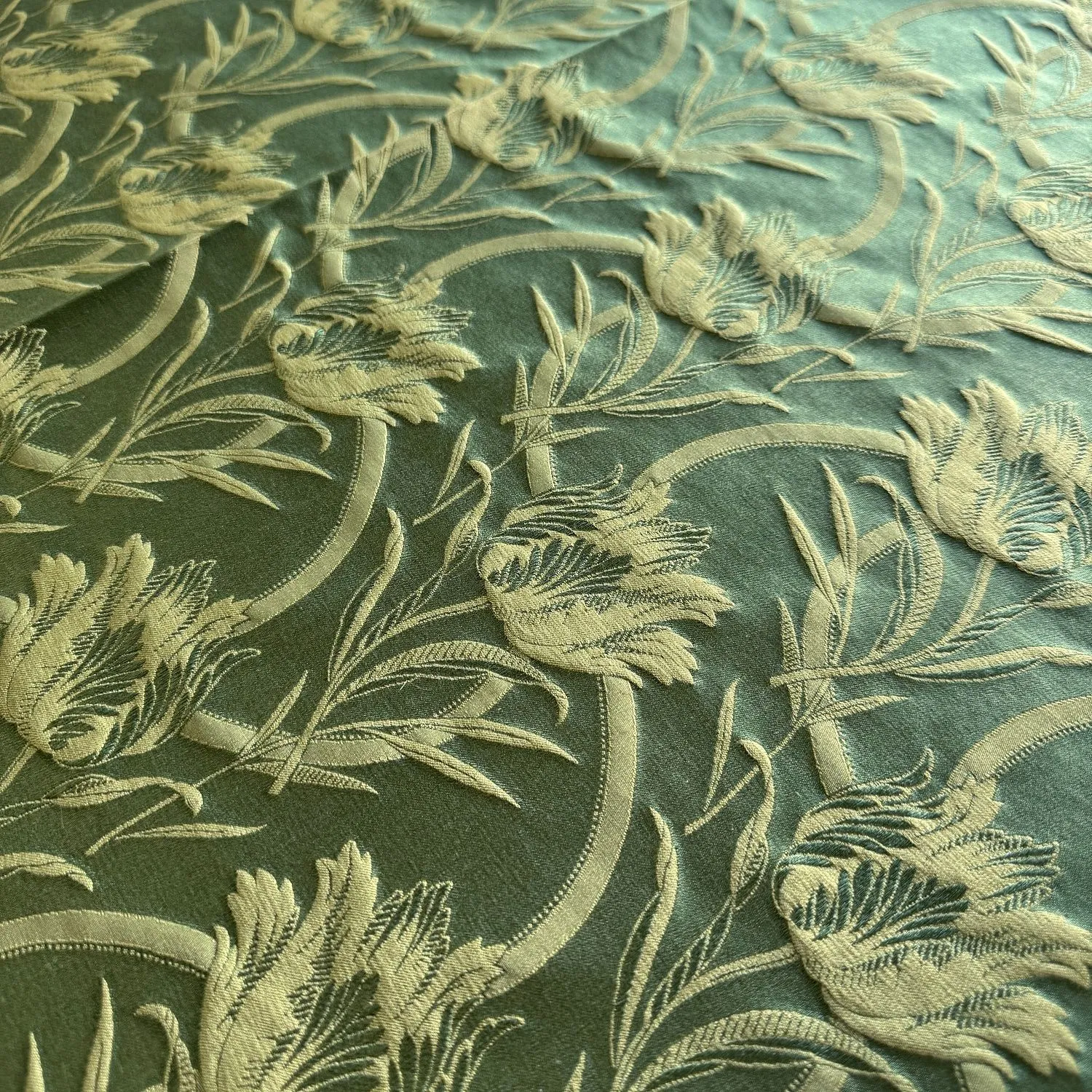 DAMASK 050 col 2006 GREEN des.1432 130 cm 