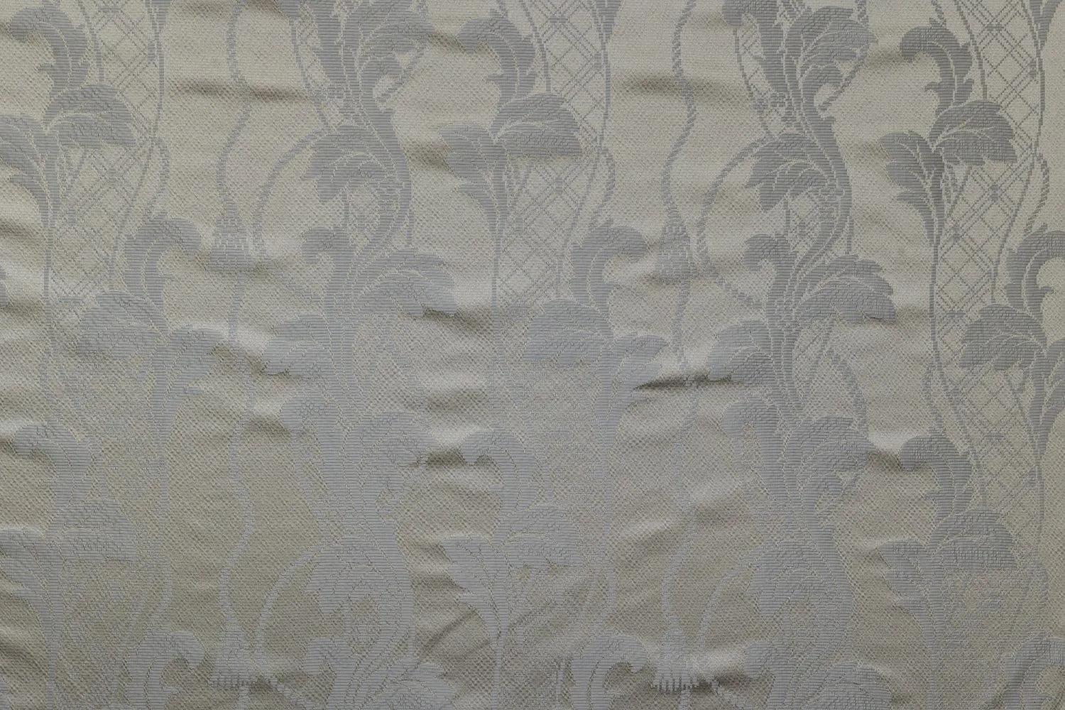 TASSELS STRIPE IVORY 
